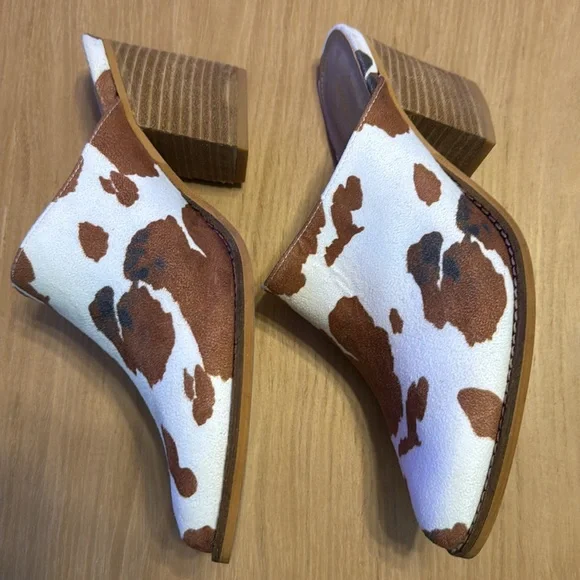 ARIDER GIRL Cow Print Mules Size 8 - Picture 6 of 11
